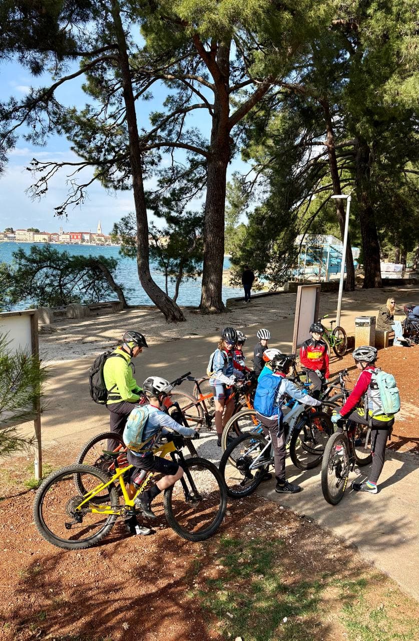 cezarneaga_telegram_8J-QiAACAAAAACttl7MAAAABQvn0qgAAAAAAABAsUklXMRtrDk8An5xSUooKIttL_KWr61z4bQ